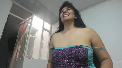 Katie   online show from February 24, 3:32 pm