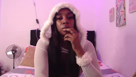 Aisha online show from July 18, 3:05 pm