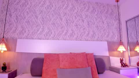 Aisha online show from October 10, 3:22 pm