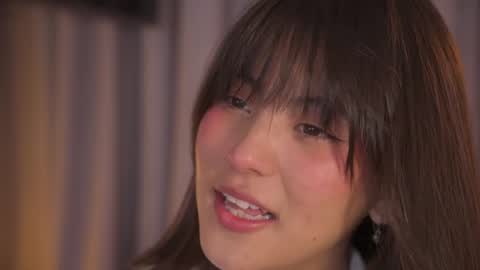 Aitana Jhons online show from July 3, 10:10 am