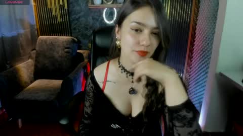 Miss Tatiana Independent Chaturbate Model online show from May 11, 2:06 am