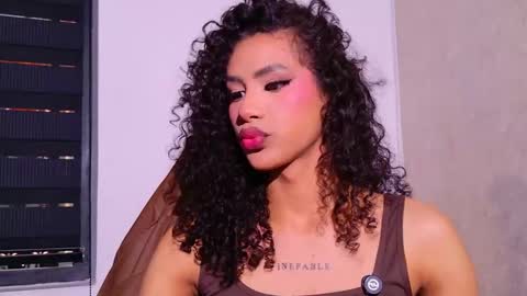 Snapshot of aivadumont chatting on February 7, 6:55 pm Queen Dumont online show from February 7, 6:55 pm