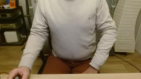 Snapshot of aixcited chatting on January 12, 9:53 pm aixcited online show from January 12, 9:53 pm