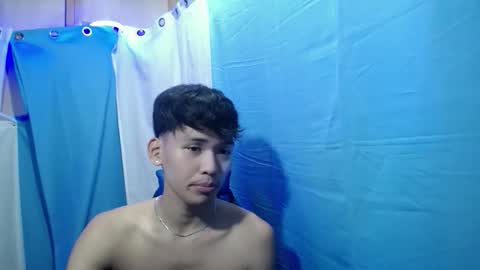 aj_daksxx online show from December 18, 3:18 pm