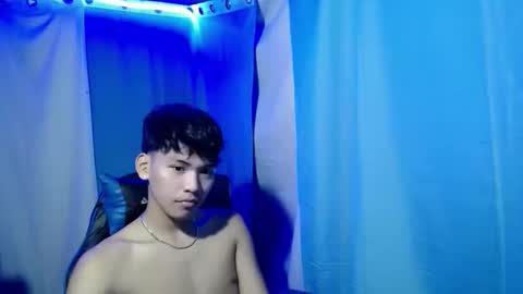 aj_daksxx online show from December 21, 9:27 am