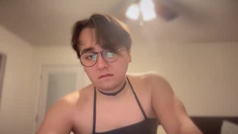 JullieBelleLemons online show from December 4, 4:11 am