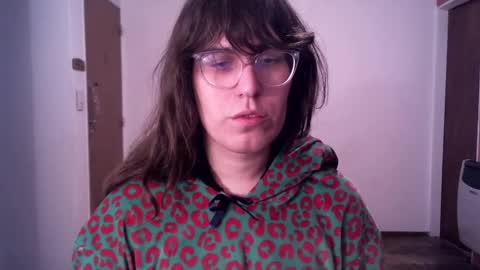 Snapshot of akamedolle chatting on September 29, 4:28 am Veronica Akame 3 online show from September 29, 4:28 am