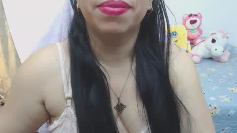 Snapshot of akane_aiko chatting on May 26, 2:24 pm Akane online show from May 26, 2:24 pm