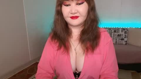 Snapshot of akanire chatting on June 14, 4:58 am Shelly online show from June 14, 4:58 am