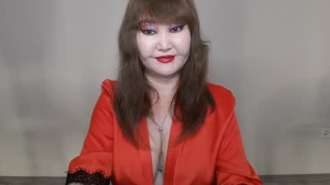 Shelly online show from July 25, 3:42 pm