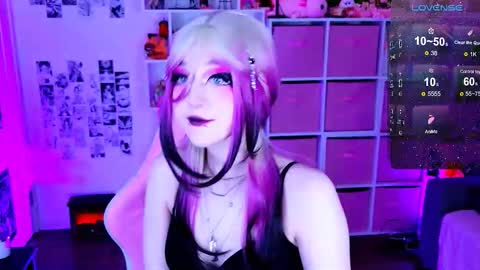 Aki online show from January 15, 8:01 pm