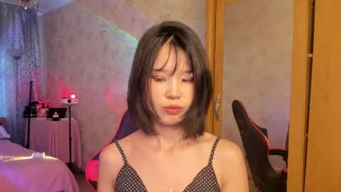 Snapshot of akiba_cute chatting on June 28, 12:33 pm akiba_cute online show from June 28, 12:33 pm