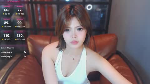 Snapshot of akina520 chatting on May 26, 9:38 am Aki online show from May 26, 9:38 am