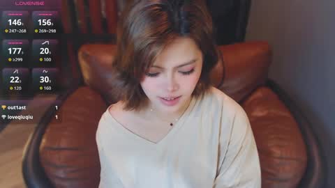 Snapshot of akina520 chatting on May 29, 10:24 am Aki online show from May 29, 10:24 am