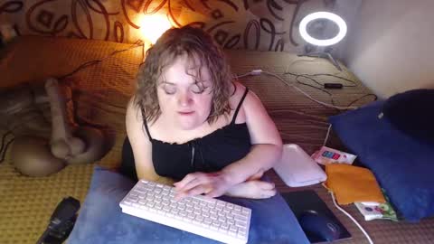 Snapshot of akindmodel chatting on January 21, 4:54 am Natalie online show from January 21, 4:54 am