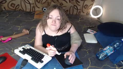 Snapshot of akindmodel chatting on February 21, 1:55 pm Natalie online show from February 21, 1:55 pm