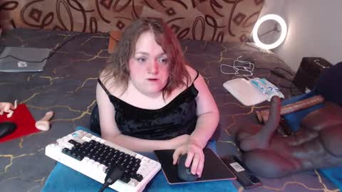 Snapshot of akindmodel chatting on March 10, 8:26 am Natalie online show from March 10, 8:26 am