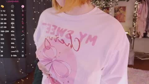 Aki online show from April 17, 9:40 pm