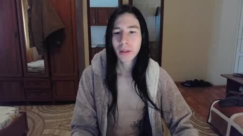 Osborn and akira online show from January 5, 9:48 am