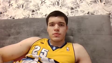 Snapshot of al0ne_boy chatting on January 4, 7:13 pm Mike online show from January 4, 7:13 pm