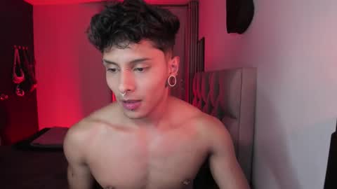 Snapshot of ala_ha_ chatting on September 21, 11:39 pm Ander uwu online show from September 21, 11:39 pm
