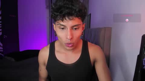 Snapshot of ala_ha_ chatting on October 16, 10:44 pm Ander uwu online show from October 16, 10:44 pm