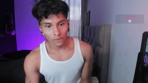 Snapshot of ala_ha_ chatting on October 23, 10:19 pm Ander uwu online show from October 23, 10:19 pm