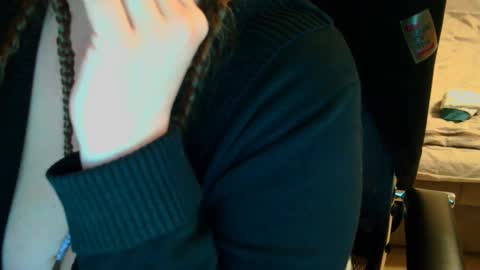 Alisha online show from November 27, 3:25 pm