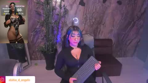 ALAHIA online show from March 5, 6:37 pm