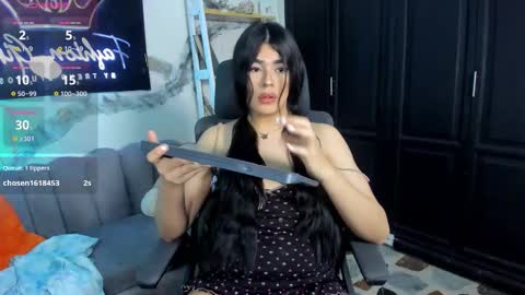 Alahia Foxter online show from February 19, 5:47 am