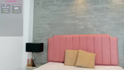 alaia_colins online show from February 27, 1:05 am