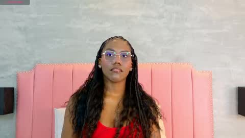 Snapshot of alaia_colins chatting on April 22, 2:14 am alaia_colins online show from April 22, 2:14 am
