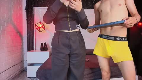 alaia_liam online show from December 7, 11:07 am