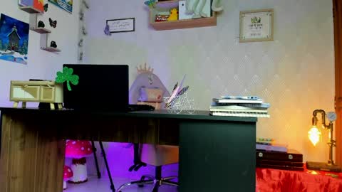 Alaia online show from March 31, 9:26 pm