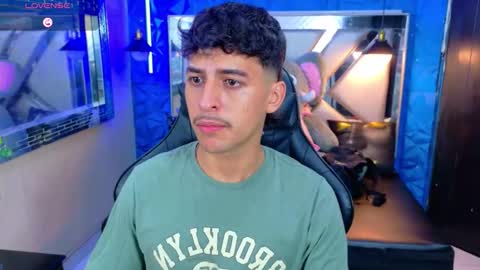 Snapshot of alan_del_reyx chatting on September 24, 3:32 am ALAN DEL REY online show from September 24, 3:32 am