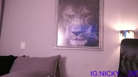 alan_morrys online show from May 5, 11:24 pm