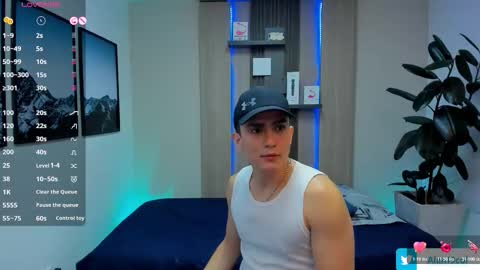 Alan  Kevin can we reach 100 thumbs up please guys  online show from February 22, 11:31 am