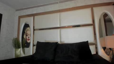 ---Alan--- online show from January 11, 5:23 am