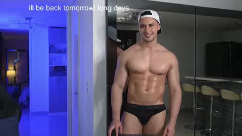 Snapshot of alan_vidal chatting on January 19, 1:20 am Alan Vidal online show from January 19, 1:20 am