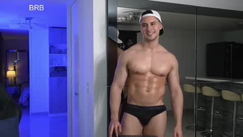 Snapshot of alan_vidal chatting on February 16, 6:09 am Alan Vidal online show from February 16, 6:09 am