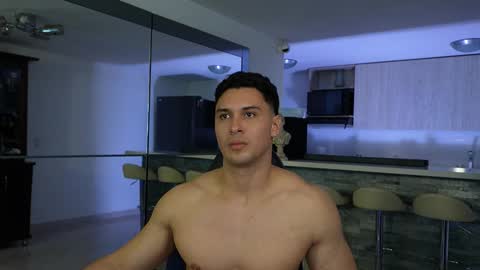 Snapshot of alan_vidal chatting on February 26, 2:32 am Alan Vidal online show from February 26, 2:32 am