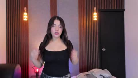 Alana online show from December 5, 3:59 am