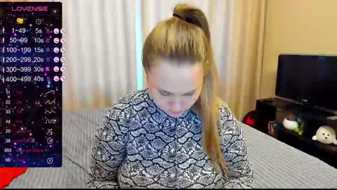 Snapshot of alanabrox chatting on January 22, 9:46 am Julia online show from January 22, 9:46 am