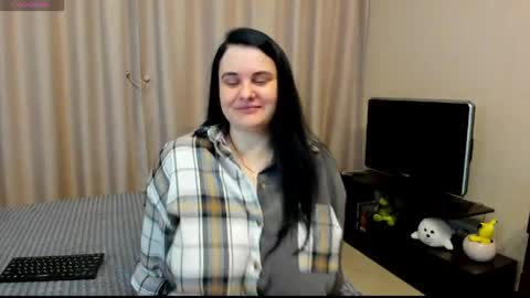 Julia online show from May 21, 10:28 pm