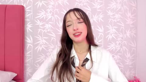 Snapshot of alanacandy_ chatting on November 16, 4:56 pm Alana online show from November 16, 4:56 pm