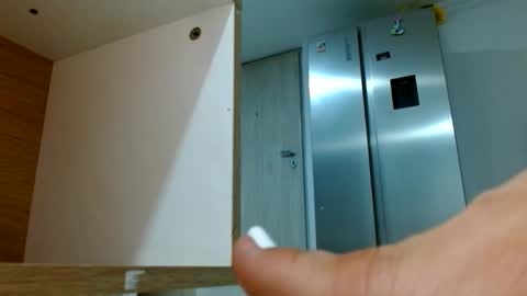 alananahot_77 online show from May 23, 8:51 am