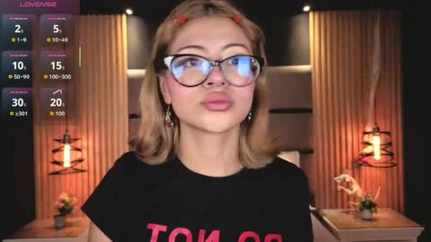 Sasha online show from April 13, 11:16 am