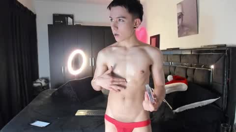 alanblack1 online show from December 2, 2:12 pm