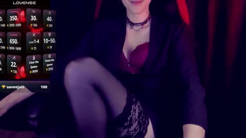 Alaria online show from November 8, 2:28 pm