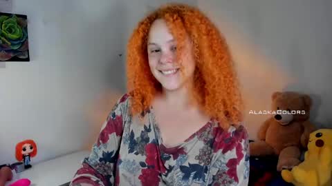 Snapshot of alaska_colors chatting on May 14, 12:23 pm Caro online show from May 14, 12:23 pm